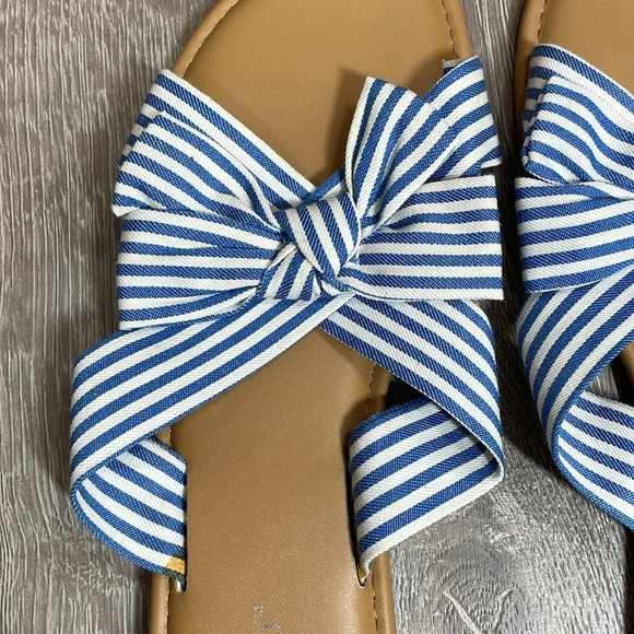 NWOT West Loop Blue and White Striped Bow Sandals Slides L (9/10) - Picture 7 of 8